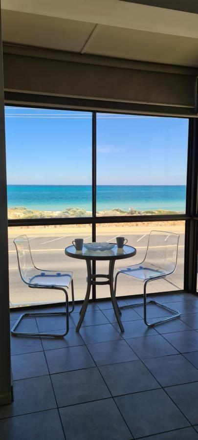 Acushla Accommodation Esplanade Living Self Check-In Self Check-Out West Beach Eksteriør bilde
