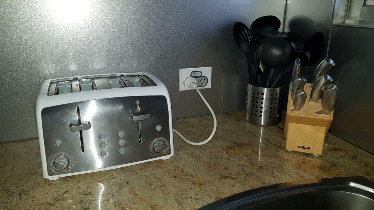 Acushla Accommodation Esplanade Living Self Check-In Self Check-Out West Beach Eksteriør bilde