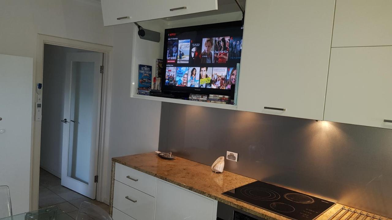 Acushla Accommodation Esplanade Living Self Check-In Self Check-Out West Beach Eksteriør bilde